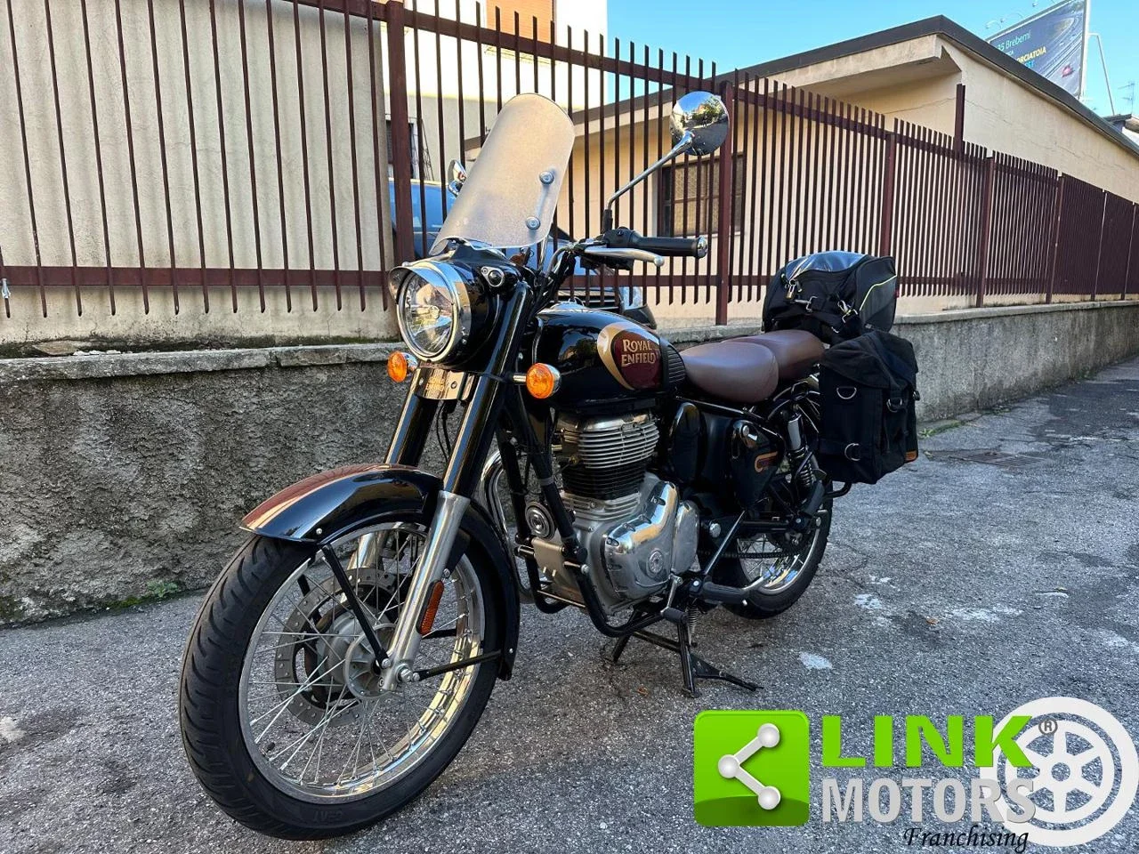 ROYAL ENFIELD Meteor 350 CLASSIC